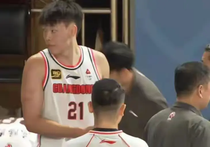 个球员, 人大名单, 端还是不太