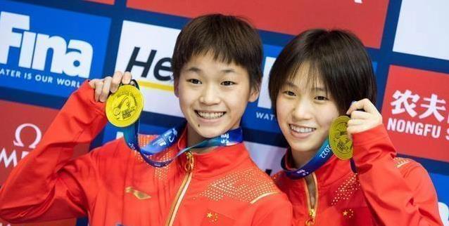 说她, amp, 军的头衔